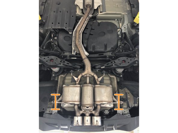 Support Mid-Section in between the resonators as shown