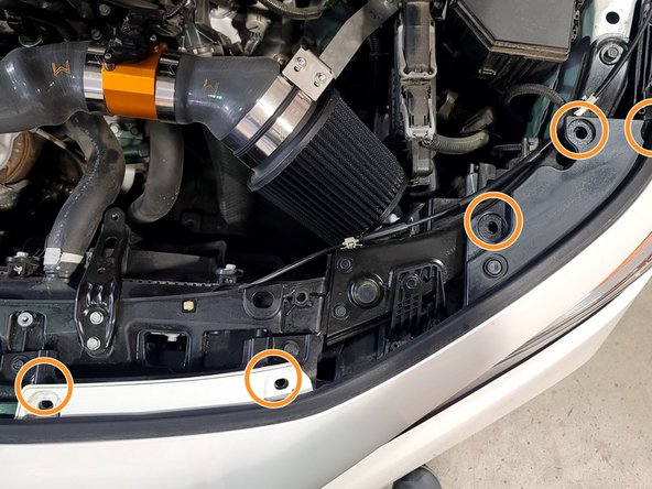 The 2nd and 3rd images give you a better view of the clips