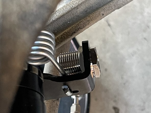 Make sure the adjustment screw is fully threaded in as shown in Step 16