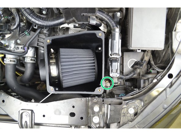 Aline on the Long bracket with the threaded hole in the chassis