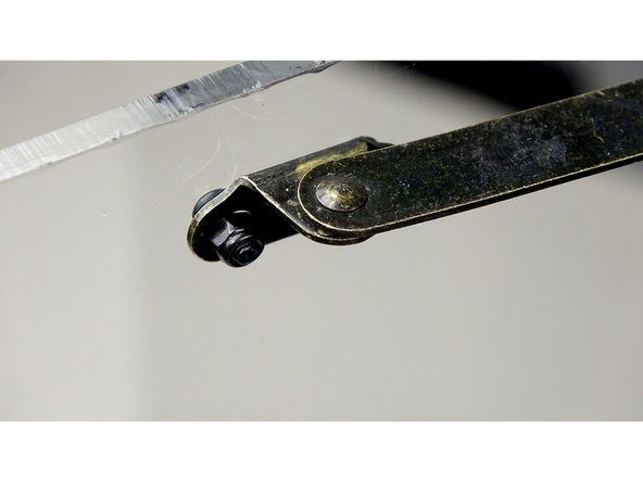 Be Careful not to over tighten the nylock nuts! It could break the acrylic!