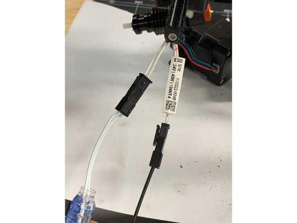 These wires are NOT to be stripped prior to insertion in the splice connectors. The piercing of the insulation and its support are critical to the function and retention of the wires.