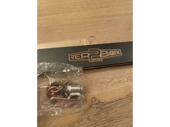 IF YOU HAVE THE SEAL KIT: Newer latch sets may have a black cover over the key. If the key doesn't fit in your handle or you are printing your own make sure you print the handle set that says &quot;BLACK KEY&quot; on it in the Ultra Latch folder. PRINT FILES ARE HERE