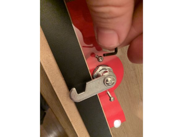 If you do not have the seal kit then you will just affix the handle to the lid as shown below without the latch shown in pic 1.