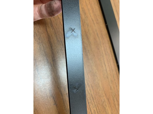 Warning: The edges of the panels can sometimes be sharp. Be careful when handling or wear gloves to avoid cuts.