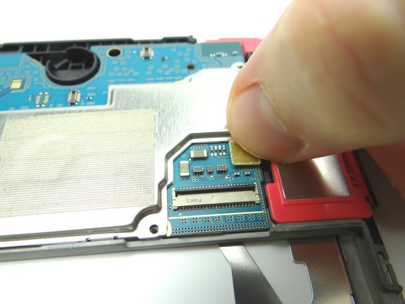 Connect cables on both speakers.