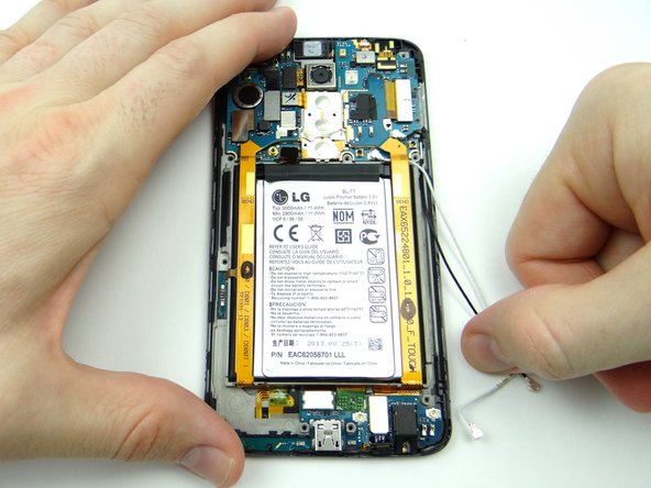 Picture 3: Move the antenna cables to the side.