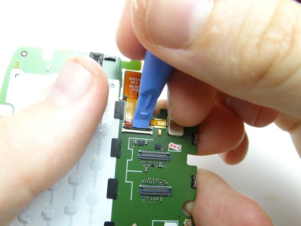 Picture 2: Open ZIF connector with blue pry tool.