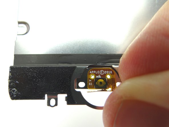 Picture 2: Press the contact on the topside of the metal plate.