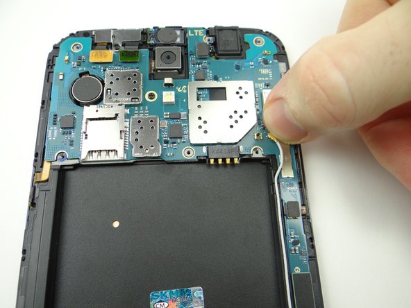 Picture 3: Connect antenna to main logic board.