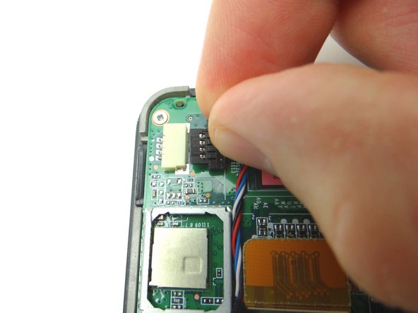 Picture 2: Push speaker cable connector into place.