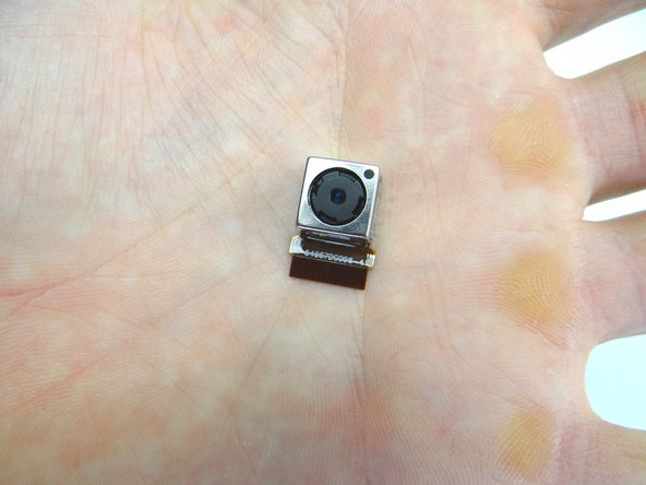 Picture 1: Replace rear camera from COMPARTMENT D.