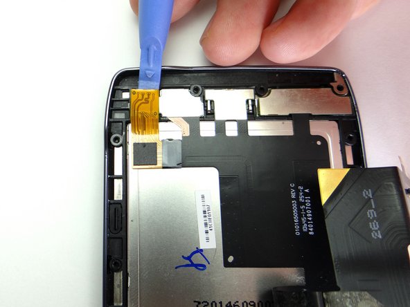 Picture 1: Lift the front camera from its socket.