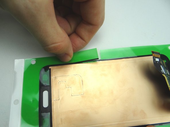 The top and bottom halves should meet in the middle.