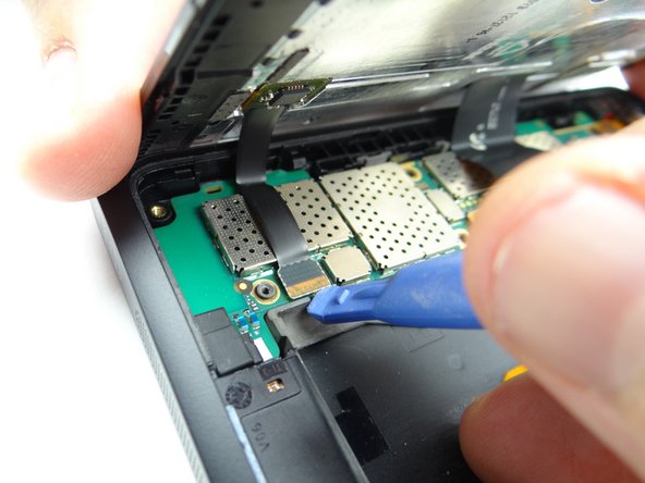 Disconnect digitizer/soft keys cable.