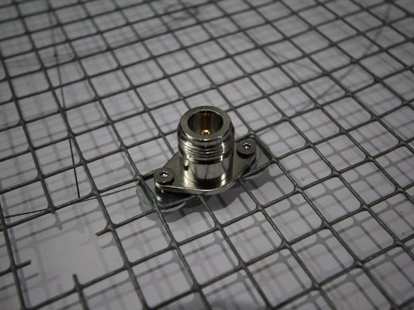 Any N-type connector (or other connector you would like) can fit. Just make sure you are not short-circuiting the core with the outside casing.