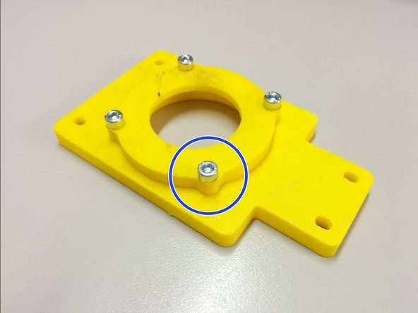 8x M4-20 screws, 8x M4 nuts