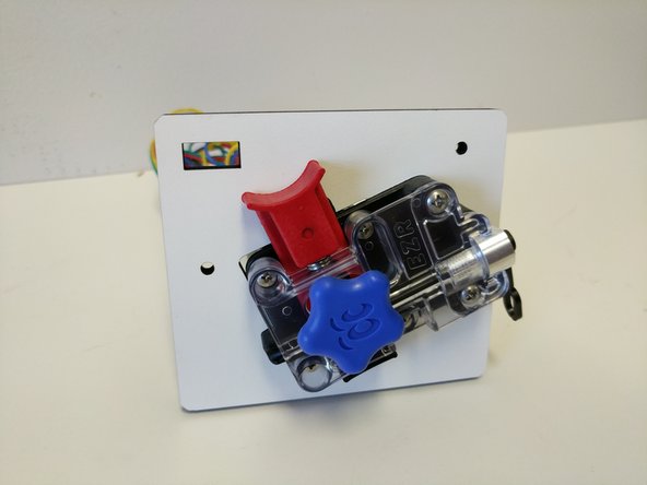 Tighten the 6-32 hardware fully.