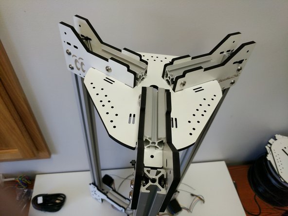 When you have completed your assembly it should look like the images.