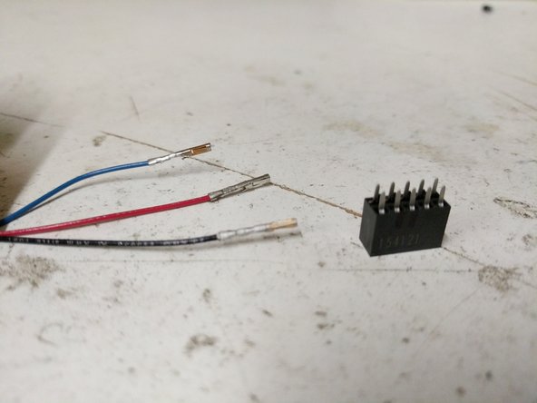 The Whip wires are prepared for the RAMBo board, but the H2 is equipped with the Mini-RAMBo. We will have to modify 4 wires to compensate.