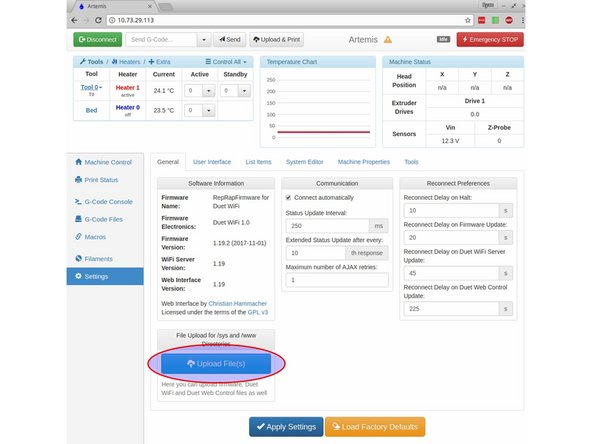 Check that your hot end probe is working properly. Tap upwards on the bottom of the nozzle and you should see a blue LED flash on the hot end. If you don't, check your whip and probe wiring. If your wiring looks correct, contact support.