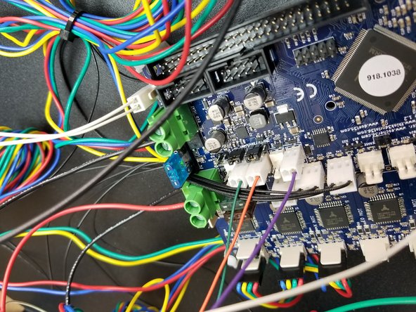 The green wire goes to the second 2 pin connector from the end leaving the first empty shown in Pic 1.