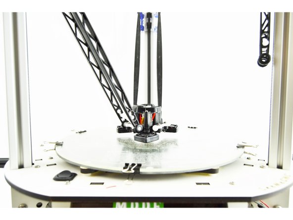 Install the new HE280. Make the ball joint connection on the Z tower/axis first. When correctly installed, and the hot end hanging like in the first picture, you should be able to read &quot;SeeMeCNC&quot; from left to right. This is indicated in the picture with a red line.
