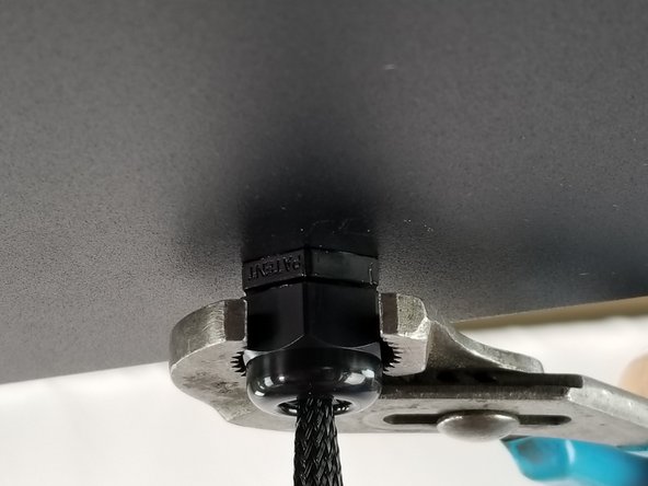 The top of the 10 pin boot should be lined up with the top of the lower frame next to the Y tower.