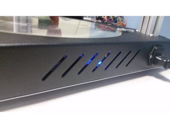 Older machines had FSR sensors.  Current models use the SE300 Strain Gauge.