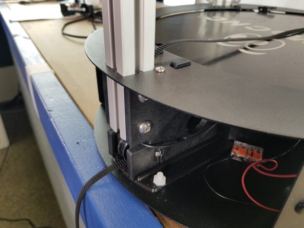 Insert the belt with the teeth facing the tower as shown in Pic 1 from the inside of the tower.