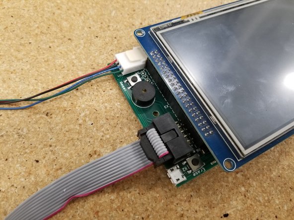 Both the ribbon cable and the molex cable should only install one direction as they are keyed.