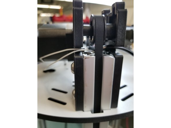 The Y tower has the 12awg black wires and (2) white thermistor wires.