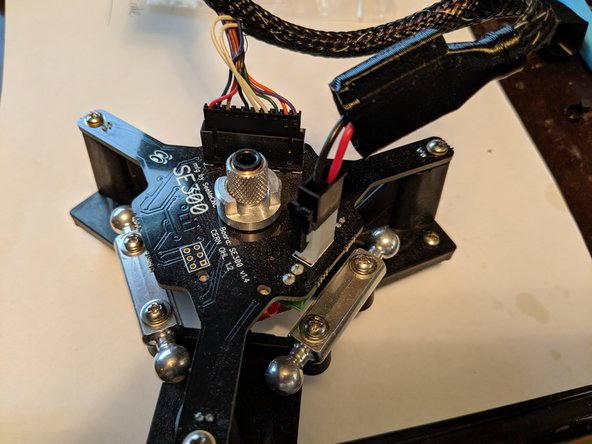 You can now plug the modified whip into the V1.4 SE300 hotend as shown in Pic 1.