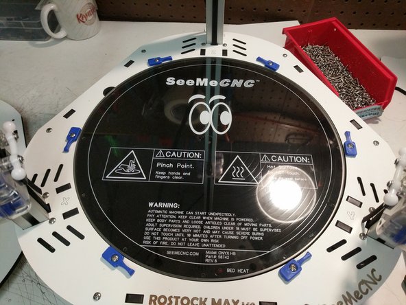 When handling the glass plate please do so carefully. Take extra care not to touch the top surface of the glass. Oils from your hands can prevent filament from sticking to the glass.