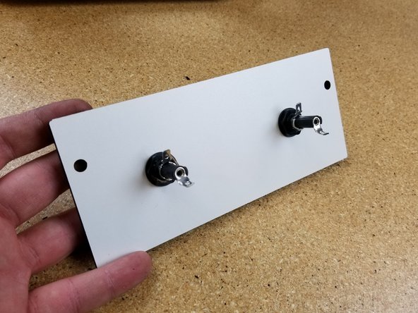 Install the fuse holders as shown.