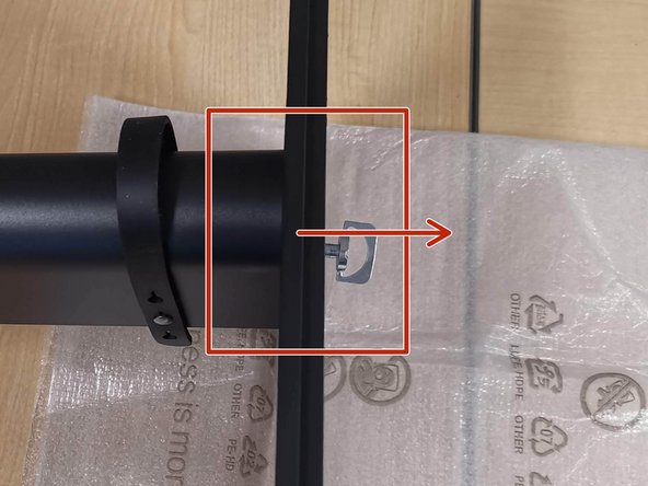 Turn the base screw counter clock wise