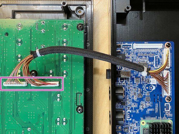 The connectors are keyed so they can only be installed in one orientation. Make sure the connectors are oriented correctly before applying downward pressure to reseat them.