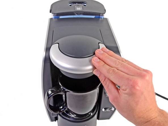 Make sure that the flap of the T DISC is secured in the slot to the right.