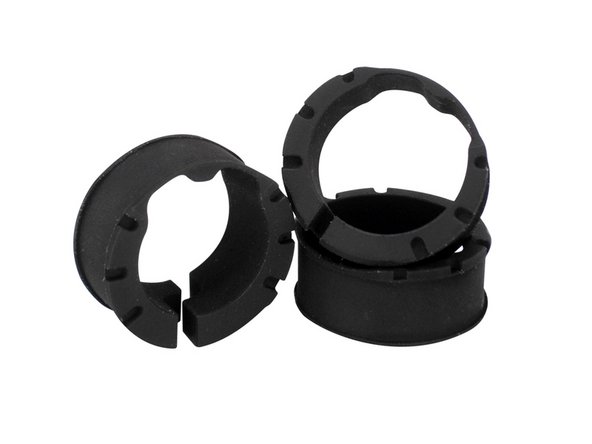 Both seat tube mounted guides come with shims for the clamp to fit 28.6, 31.8 or 34.9 seat tube diameters