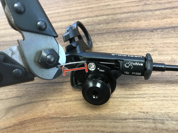 Make sure you have about 15mm of cable exposed from the T25 cable fixing bolt