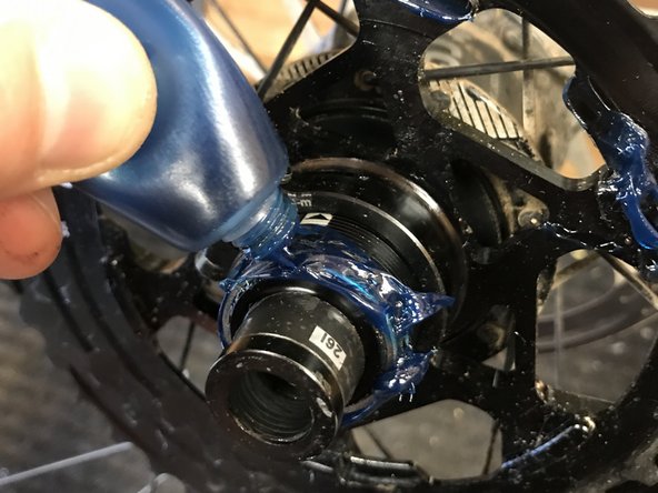 Grease the end of the XD™ driver as well as the inner portion of the engineering bushing it will interface with.