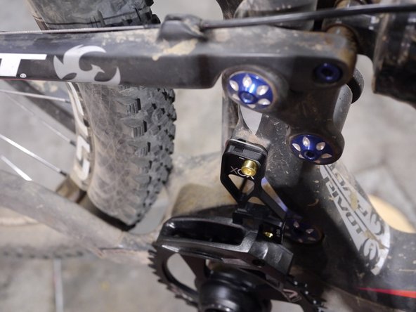 Use the chart to determine the correct spacer, T spacer and bolt length for your application