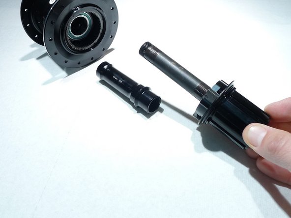 Remove the axle reducer