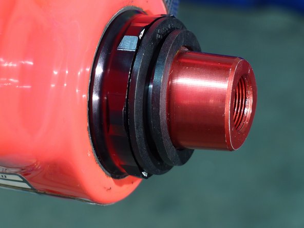 In this case we are installing LG1 cranks so spindle spacers are needed