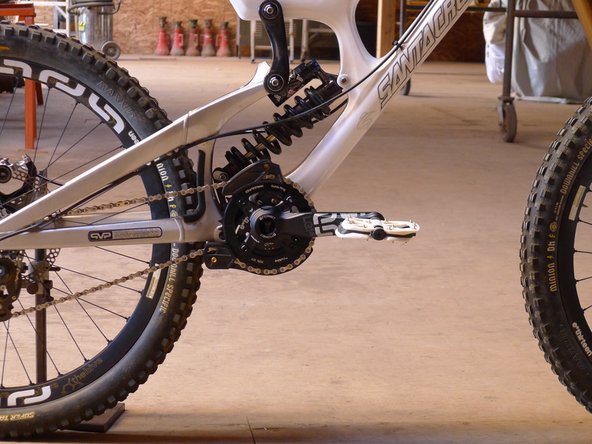 Clock the guide such that the upper slider is at 11-12 o’clock position