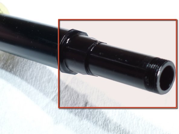 Remember the drive side of the axle is the side with the bearing surface for the freehub body