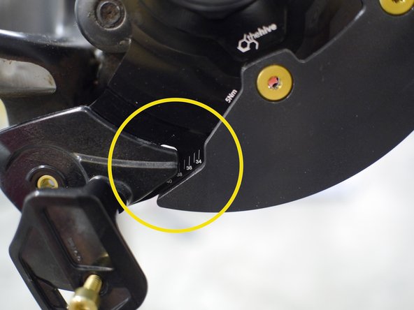 This guide is set-up in the 38t position