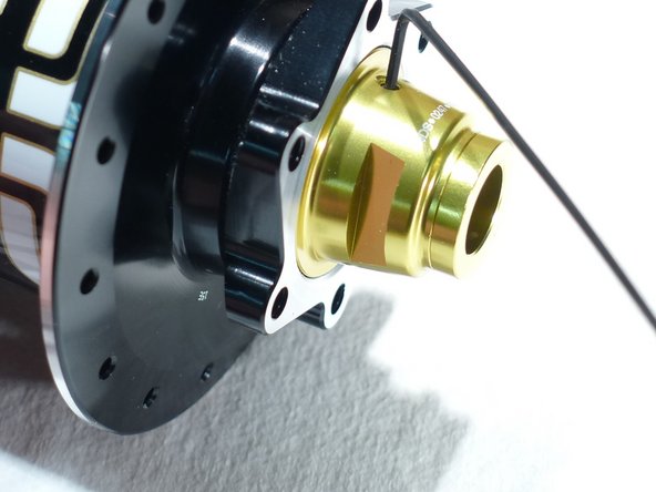 Tighten the 1.5mm screws to 3nm