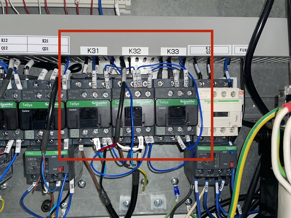 Note: If this is a 30 to 40 Tool ATC upgrade you will need to remove the existing cables from the electrical cabinet to the ATC junction box and replace with the cables in the installation kit. The existing cables are too short.