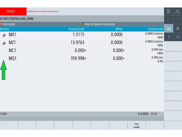 The green arrow in the image points to an axis without a reference set (no icon shown).